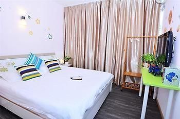 Youran Coffee Hotel Сямън Екстериор снимка